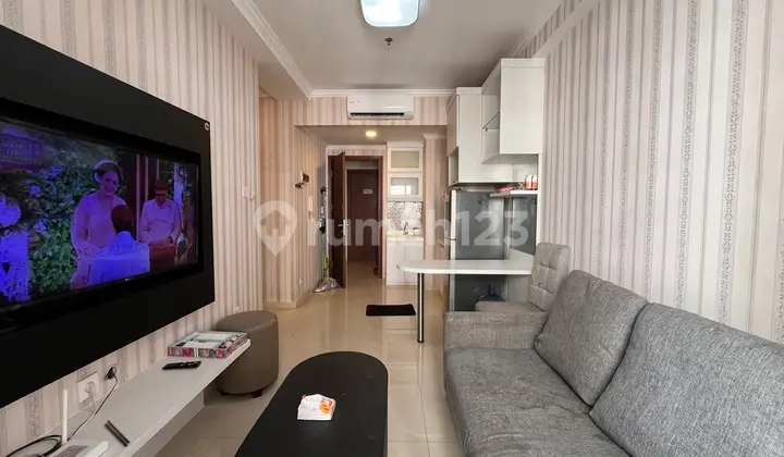 Rent a Beautiful 2-Bedroom Fully Furnished Apartment at Signatur Park Grande Tebet, South Jakarta