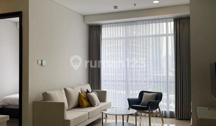 SEWA APARTEMEN FULL FURNISH 3 BR SUDIRMAN SUITE