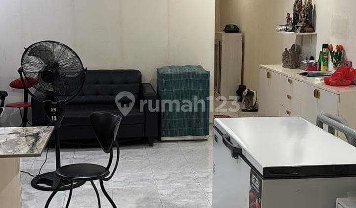 Ruko Tepi Jalan Raya Utama Siap Untuk Segala Usaha - Investasi Bagus