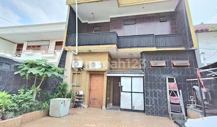 Rumah Standard SHM Barat Hitung Tanah di Sunter