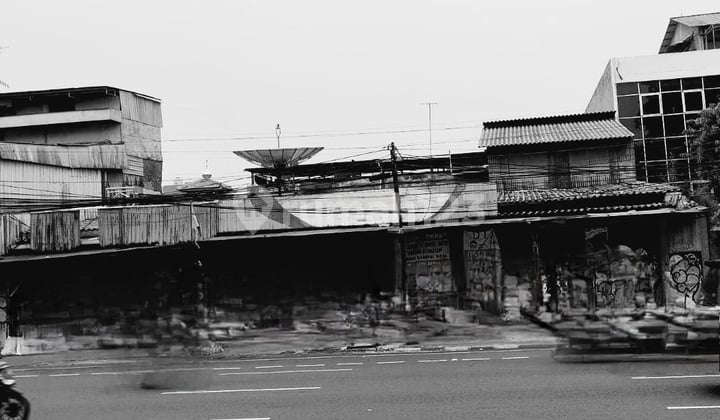 Tanah Tepi Jalan Raya Kemayoran Untuk Usaha - Under Njop