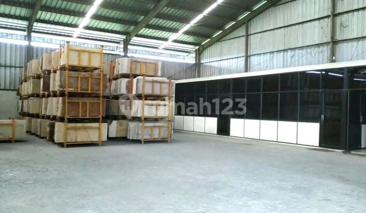 For Sale: Nice Warehouse Ceoat on Rangkas Bitung Main Road, Flood-Free, Safe 24 Hours