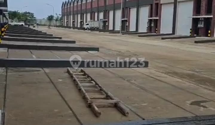 Disewakan Gudang Bizpark Pik2.lx P(6X20)=120.