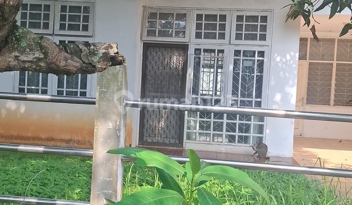 Rumah Bagus SHM di Villa Melati Mas