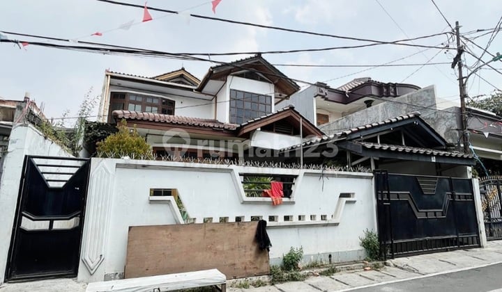 Bisa KPR, Rumah, 2 Lantai, SHM, Dekat Fasilitas Kesehatan, Siap Huni,