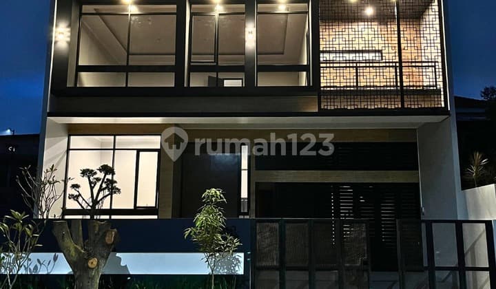 Rumah Bagus SHM di Bintaro