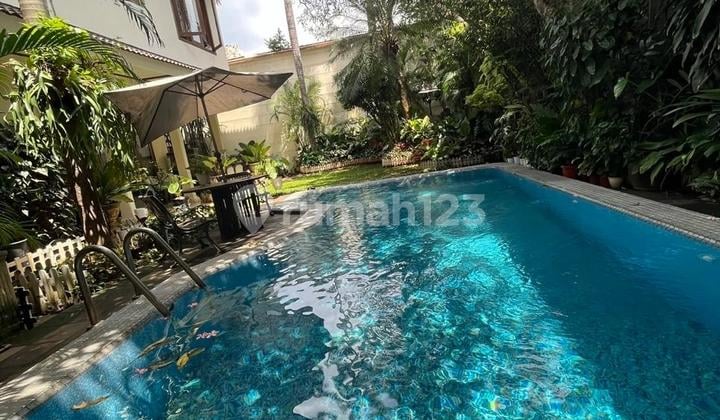 Bebas Banjir, Rumah, 2 Lantai, SHM, Dekat Fasilitas Kesehatan, Siap Huni,