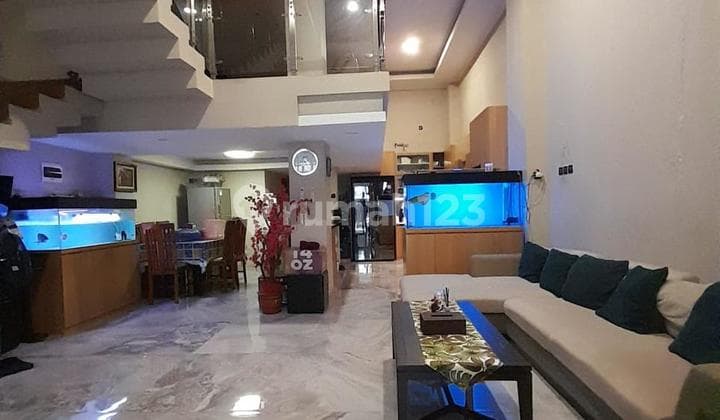 SHM House in Graha Raya, Ready to Occupy, Good.