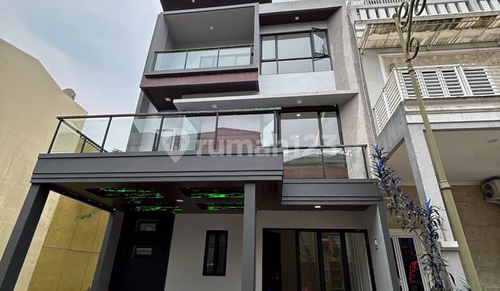 Jual Rumah Baru 3 Lantai Siap Huni Cluster Atlanta Gading Serpong