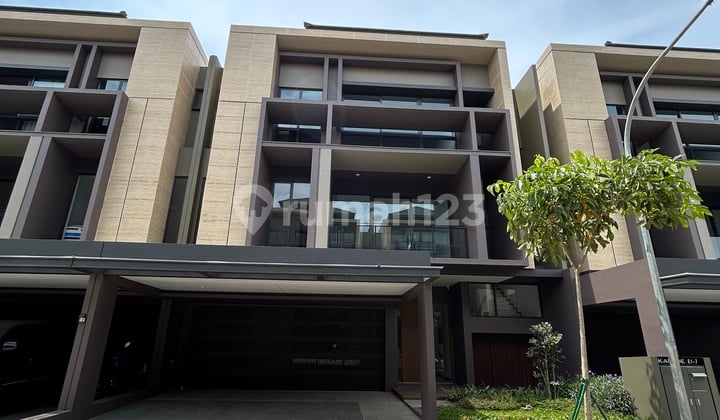 Rumah Mewah 3 Lantai The Zora Kanade Lebar 12 Siap Huni Bsd City