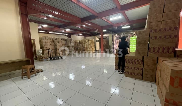 Gudang Cocok Untuk Showroom Atau Minimarket di Pasirkoja Bandung