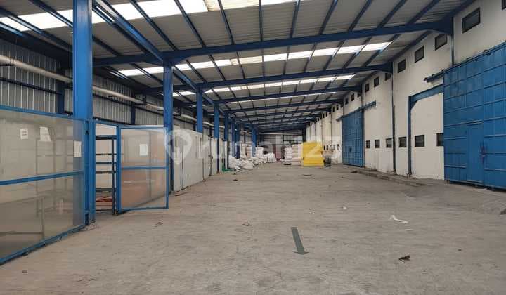 Pabrik atau Gudang Masih Aktive Batujajar, Padalarang.