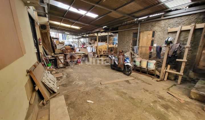 Tanah atau Workshop Sayap Setraria