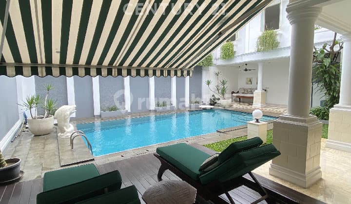 Rumah Mewah Di Lingkungan Tenang Dan Premium Pondok Indah