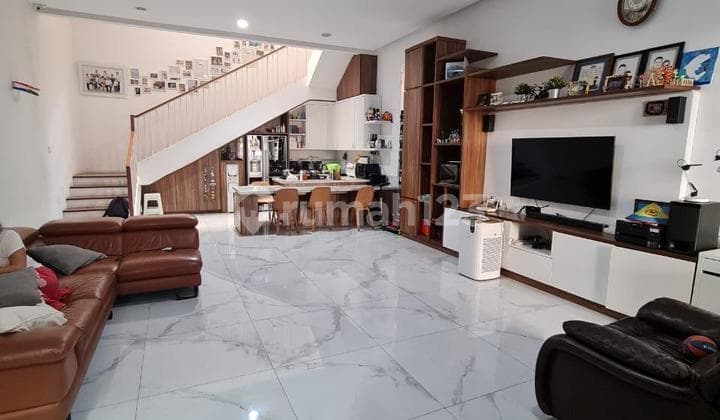 Dijual Cepat Rumah Siap Huni Premium Semi Furnished di Janur Elok Kelapa Gading