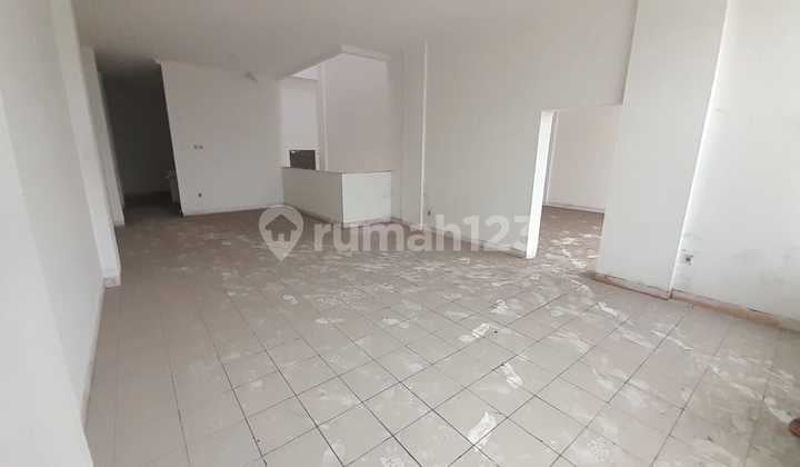 Sewa 2 Ruko Rendeng 4,5 LT di Sudirman Jamika Bandung Kota