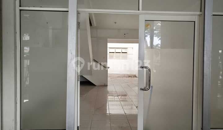 2-Story Shop House for Rent for Business in Kota Baru Parahyangan, Bandung.