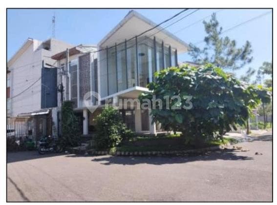 Rumah+Kantor di Hook Istana Regency Sudirman Cijerah Bandung