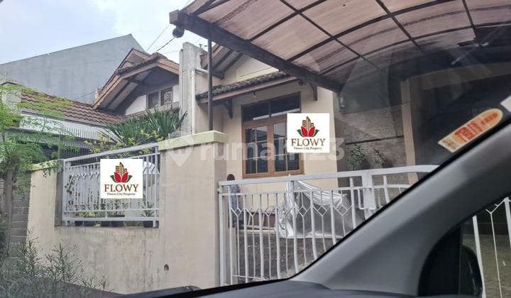 Jual Rumah Strategis di Komplek Taman Citeureup Cimahi Tengah