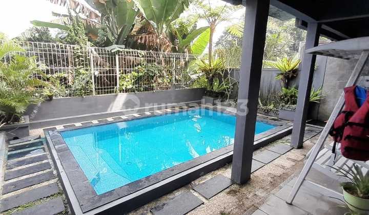 Jual Rumah Nice View + Kolam Renang di Cihanjuang Bandung