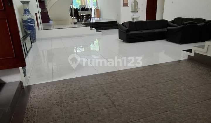Rumah Cozy Asri Strategis di Komplek Budisari Bandung Utara