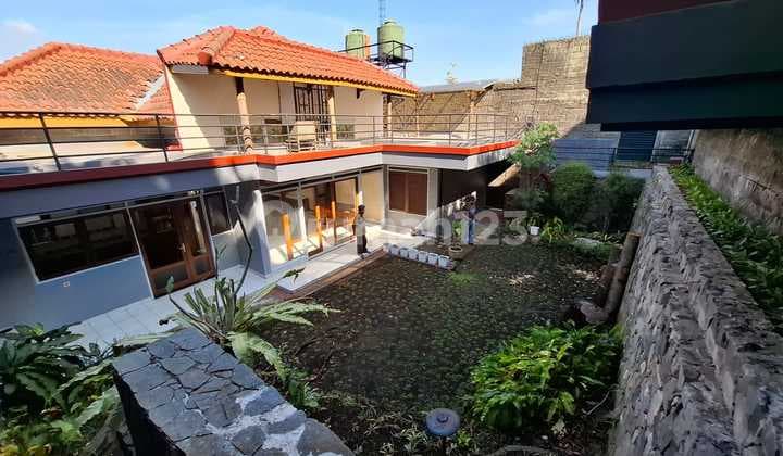 Rumah Luas Asri Furnish di Cluster Cipaku Indah Setiabudi Bandung