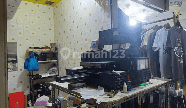 Kios Di Pusat Grocir Cililitan 2 PGC 2 Strategis S8204