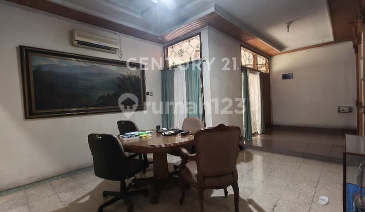 Rumah Besar Cocok Untuk Usaha/Kantor Di Rawamangun S7636
