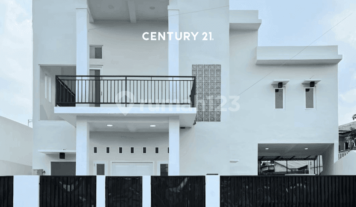 Brand New House in Graha Raya Gb 18097