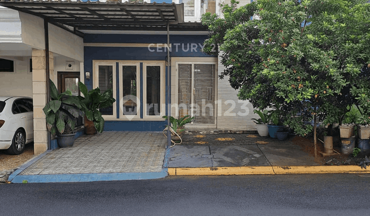 For Rent Fully Furnished House in Sector 9 Bintaro RR16987