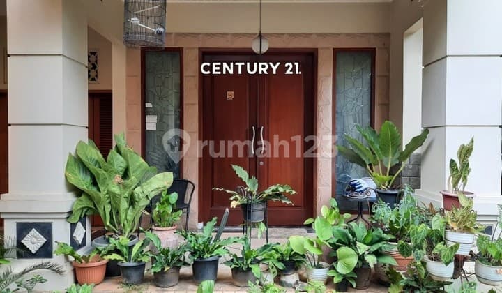 Rumah Mewah Asri di Cinere Nd 18090