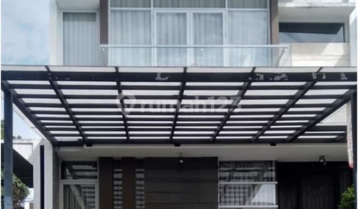 Jual Rumah Bagus Terawat Sarijadi 2 Lantai