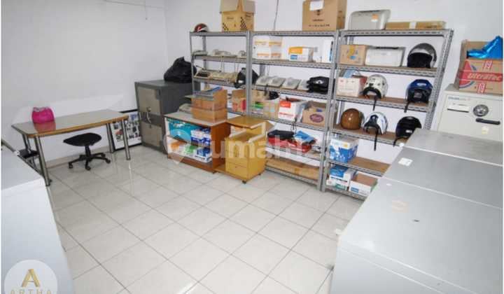 For Sale Ex Showroom Building Exclusive, Grand, and Strategic in Central Bandung