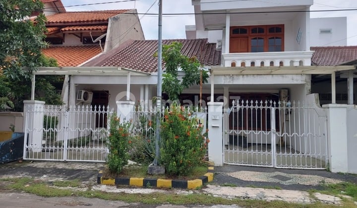 Dijual Rumah Rungkut Asri Tengah Surabaya Baru Renovasi