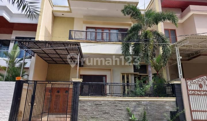 Dijual Rumah Dharmahusada Mas Surabaya Siap Huni