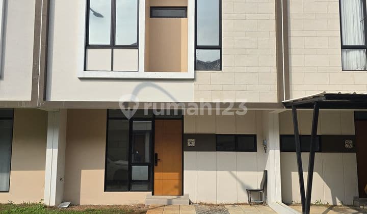 Disewakan Rumah di Cluster Jababeka Wimbledon Spo City