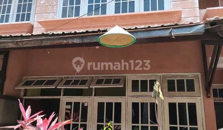 Dijual Cepat!! Kost 2Lt Ditengah Kota Dekat Kampus Um dan Unmer