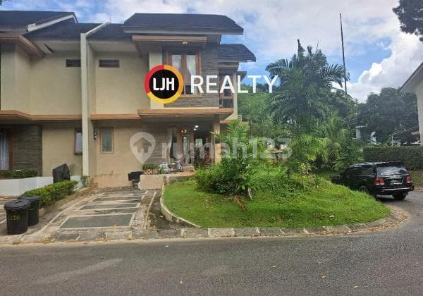 Rumah Furnished 2 Lantai di Villa Panbil Dekat Panbil Mall
