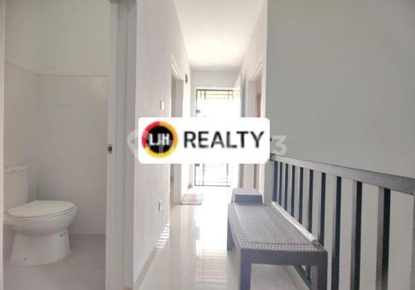 Rumah Cluster 2 Lantai Di Puri Selebriti 3 Dekat Bandara