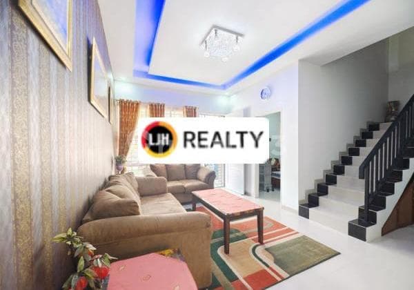 Rumah Cluster 2 Lantai Di Puri Selebriti 3 Dekat Bandara