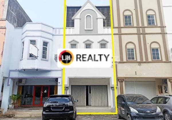 Ruko 3 Lantai Di Komplek Ruko Taman Dutamas Dekat Pelabuhan Fery