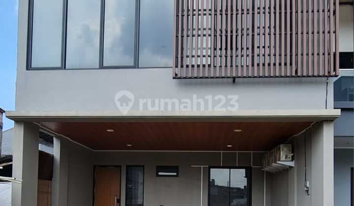 Rumah Exclusive 2 Lantai Di Rawamangun Bebas Banjir