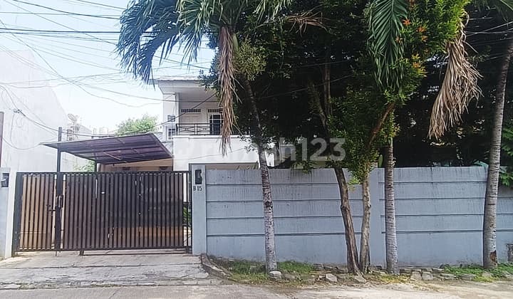 Rumah Lelang Dekat ke Toll, Kampus Meruya Selatan Jakbar