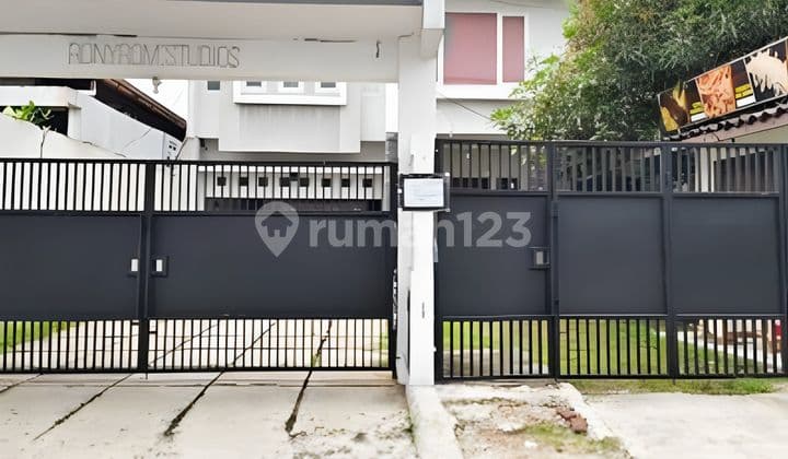 Rumah hunian2 ex studio lantai di ragunan pasar minggu jaksel