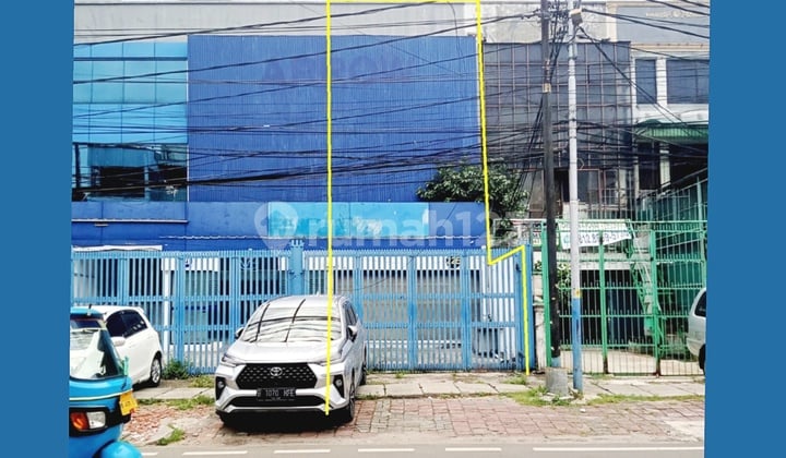 Gedung Kantor Di Jalan Pinangsia Taman Sari Jakbar