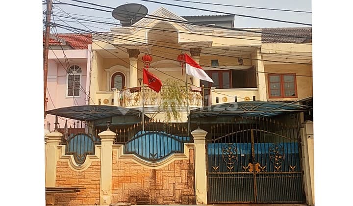 Rumah Lelang di Perum Taman Palem Lestari Jakbr