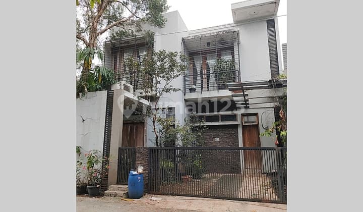 Rumah Lelang di Jalan Timbul Cipedak Jagakarsa