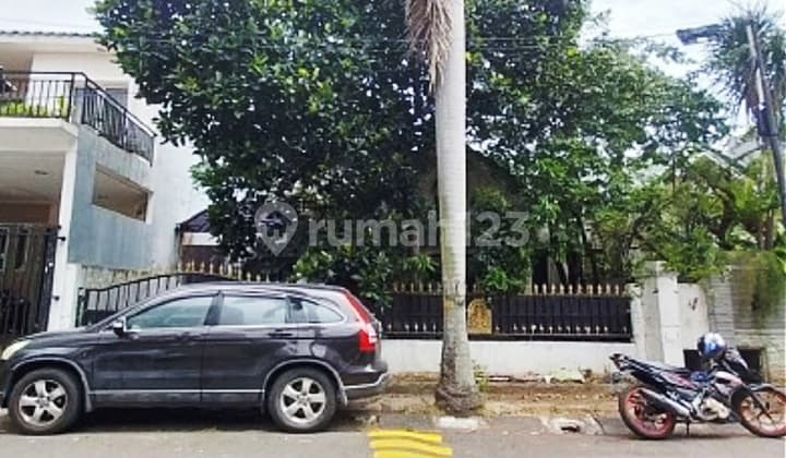 Rumah Tua di Citra Garden 5 Kalideres Jakbar