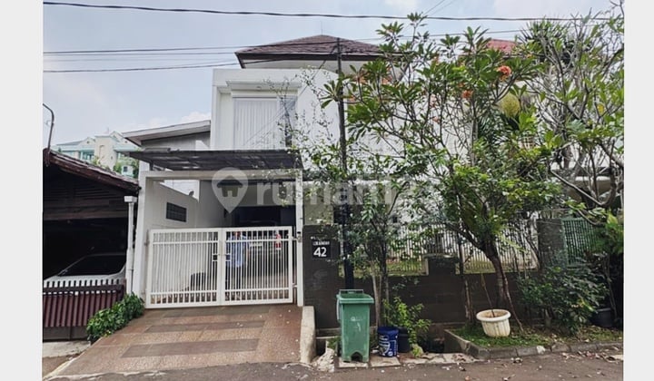 Rumah Dijual di Jalan Loka Indah Kalibata Jaksel