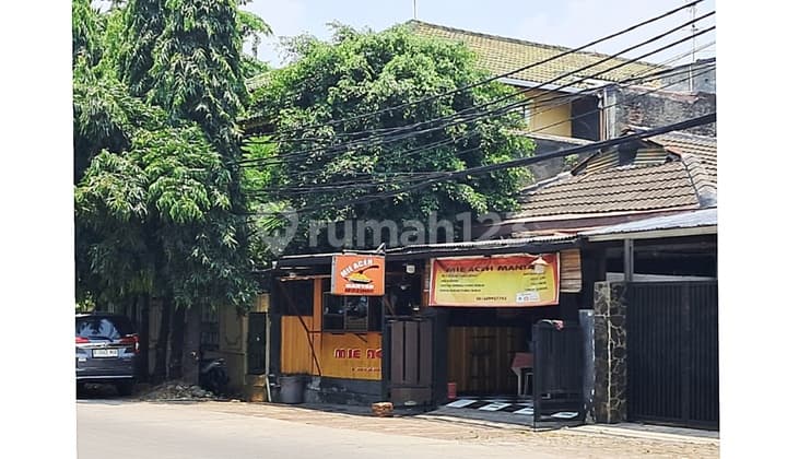 Rumah dan Tempat Usaha di Jalan Raya Bintaro
